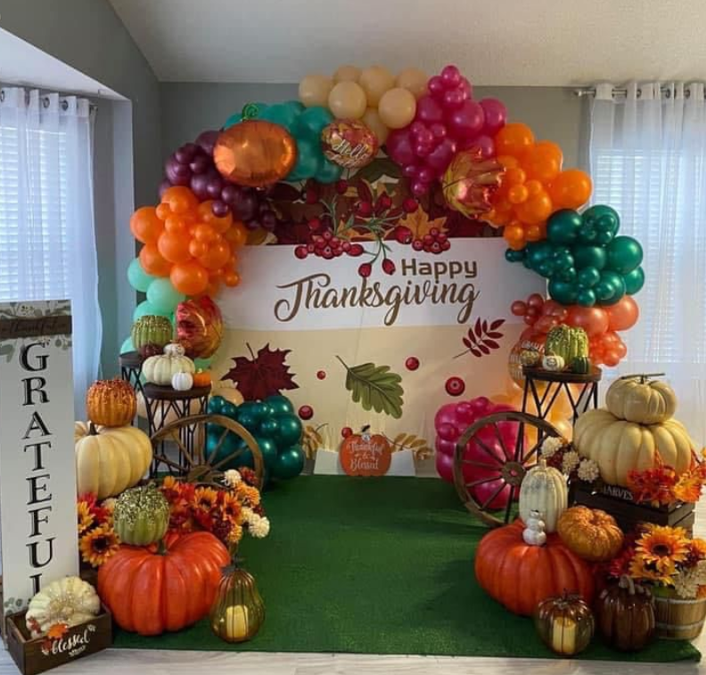 Thanksgiving Celebration with Funparty High-end Party Decoration Set